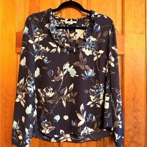 White House Black Market Navy Floral Blouse